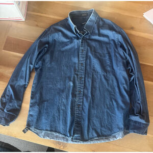 Men's IZOD Blue Indigo Denim Casual Button Down Shirt Neck 17.5